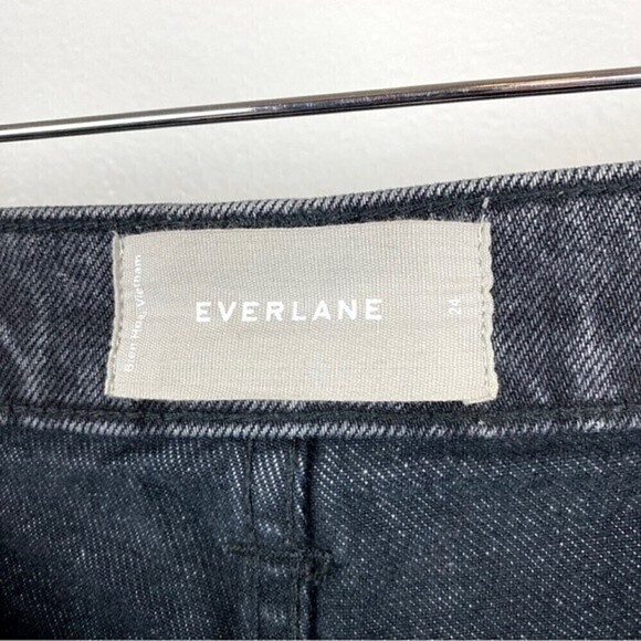 Everlane Washed Cotton Relaxed Rolled Cut off Hem Jean Shorts Black Size 24 - Picture 10 of 11